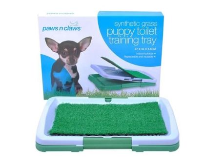 Домашна тоалетна за кучета с трева и лесна подръжка